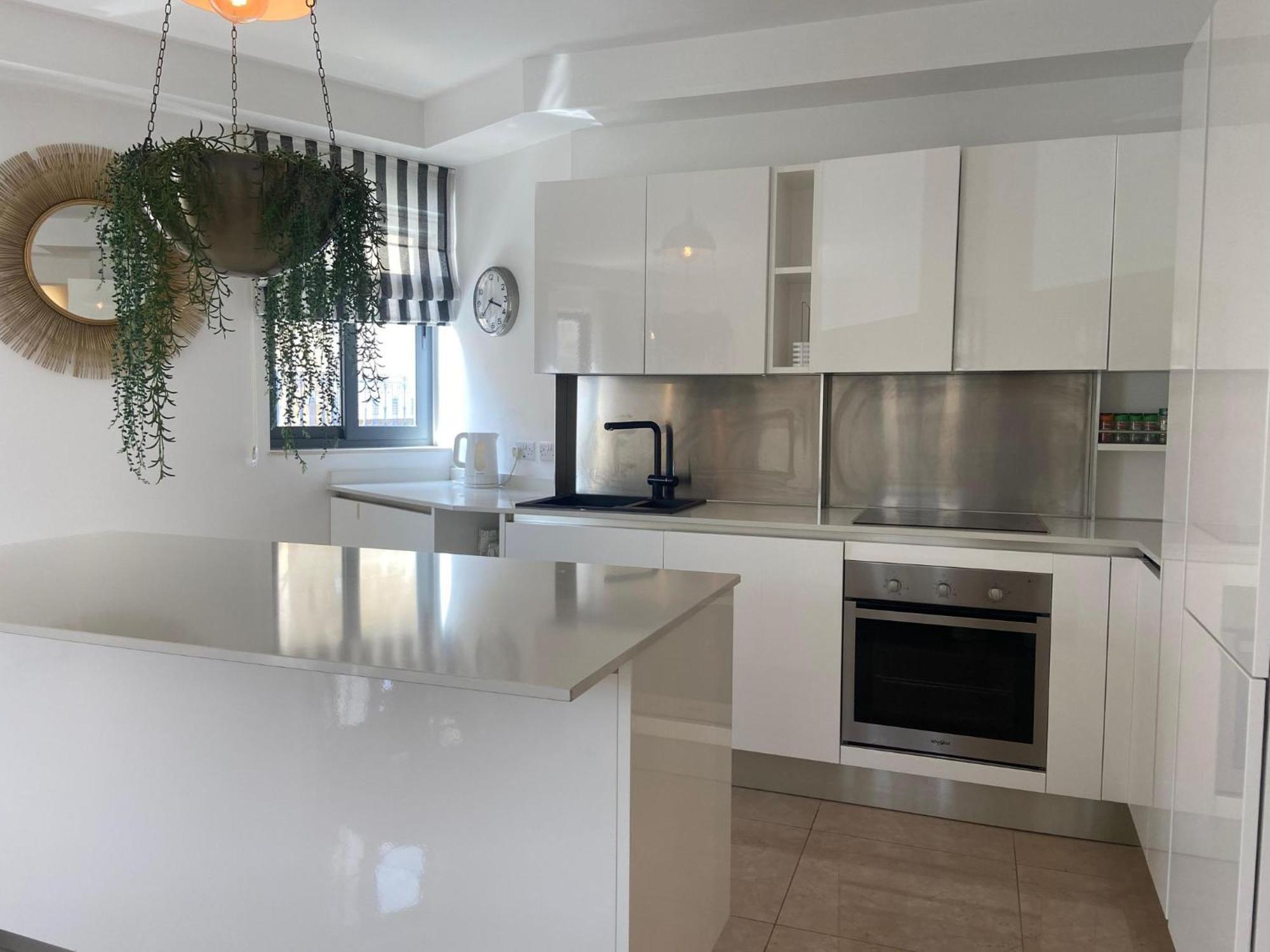 Cozy 2 Bedroom Apartment Near Seafront Gzira Εξωτερικό φωτογραφία